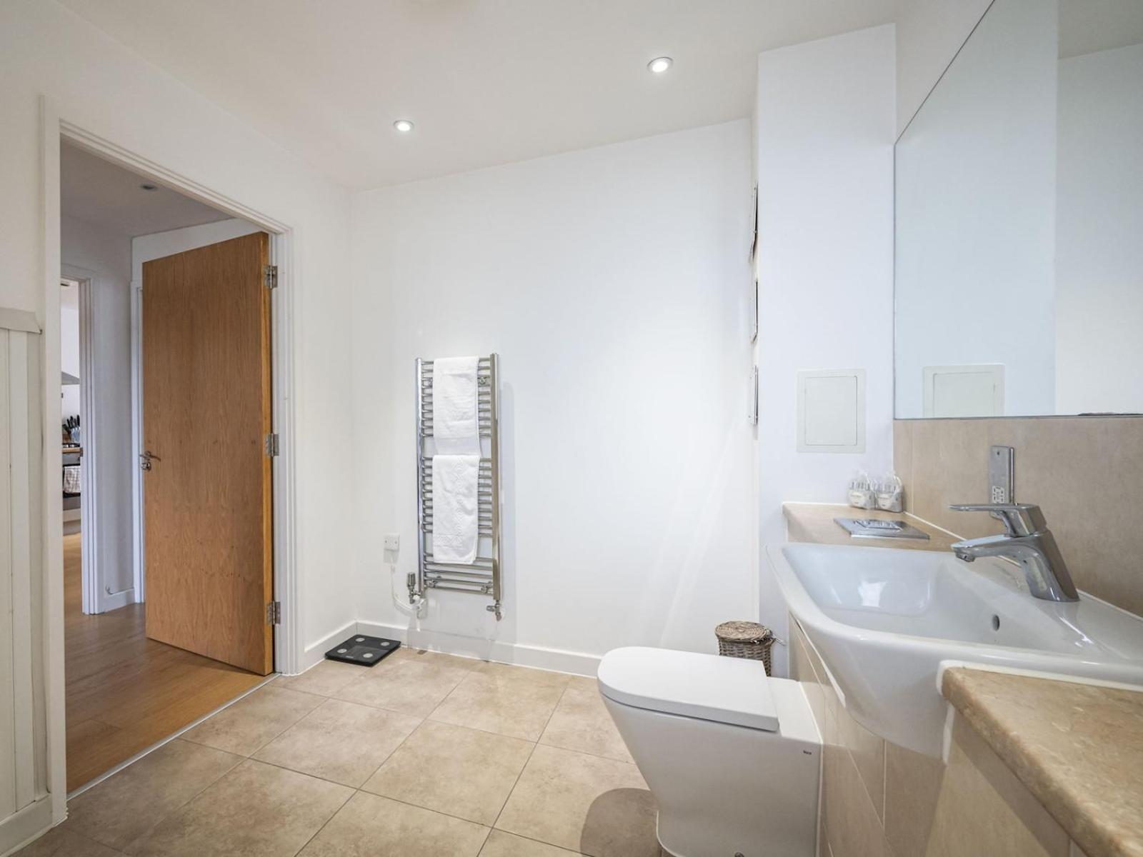 London Apartment Near Tower Bridge And Tube Pass The Keys Londres Exterior foto